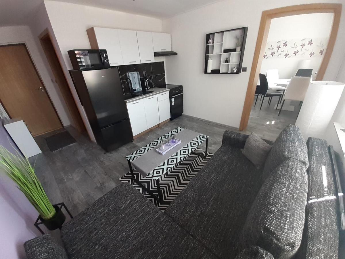 Apartman Laumar 3 Бзенец Экстерьер фото